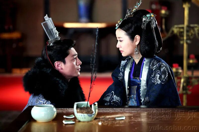 Дорама вечная любовь син чжао линь. Чарующая императорская наложница дорама. Дорама принцесса павшего царства. Принцесса павшего царства. Чарующая императорская наложница дорама.