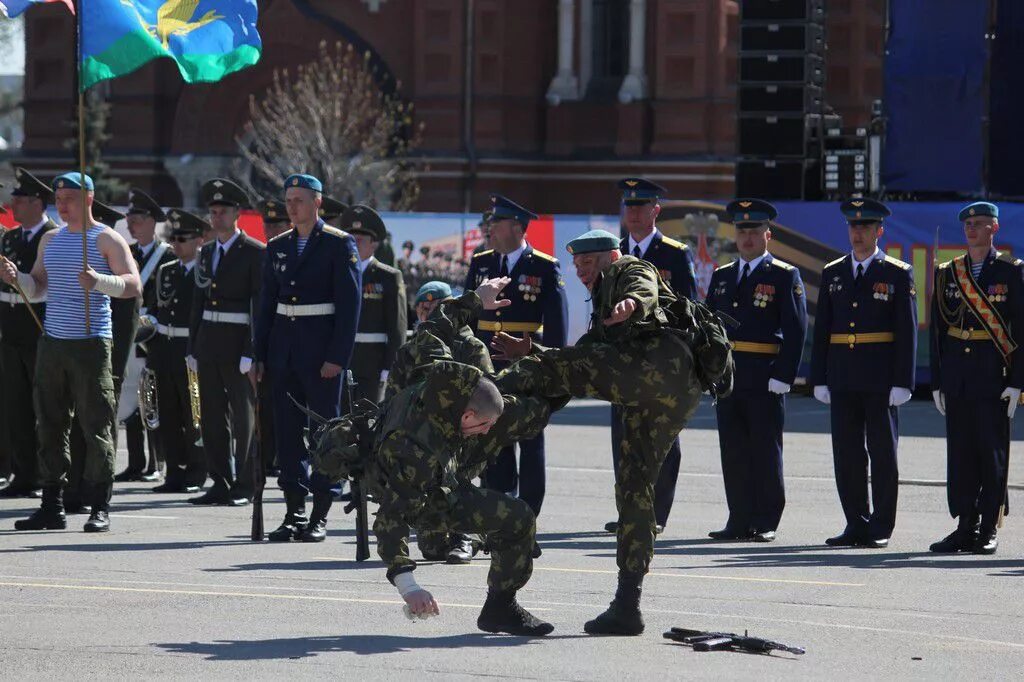 106 тульская воздушно-десантная дивизия. 106 дивизия вдв тула. дивизия тула адрес. дивизия тула адрес. 106 тульская дивизия вдв 51 полк.
