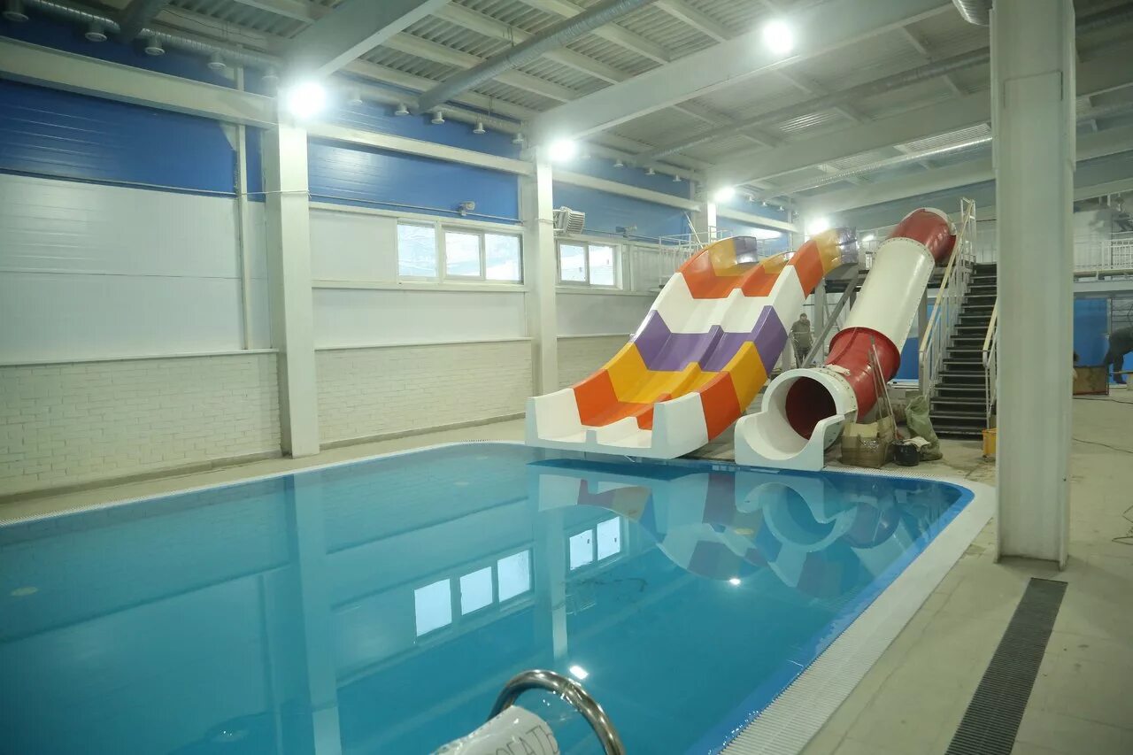 Грибоедова 15 киров. Аквапарк г киров. Аквапарк в кирове на грибоедова. Дружба киров бассейн. Аквапарк дружба киров.