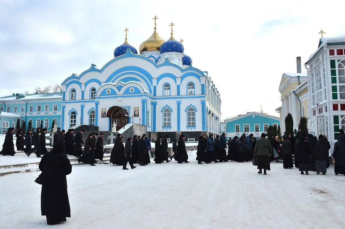 Задонский монастырь. Задонский мужской монастырь. Задонский Рождество-Богородицкий монастырь внутри. Сайт задонский рождество богородицкий мужской монастырь