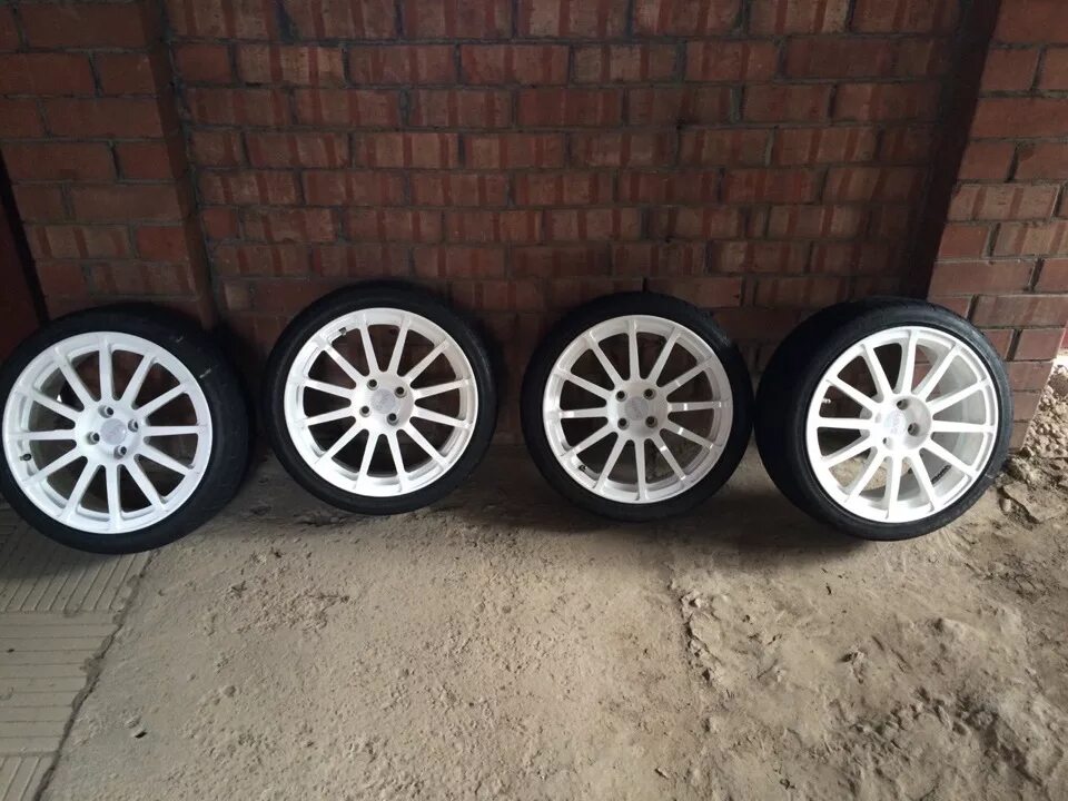 Литьё торусы r15. Диски литые р14 приора. Комплект колёс на 14 ваз. Бу диски на приору. Бу диски на приору.