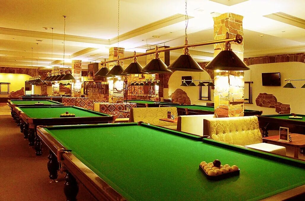 аристократический бильярд. краун плаза бильярд уфа. бочка уфа бильярд. бильярд уфа. аристократ орехово зуево бильярд.