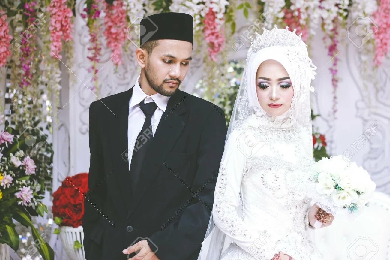 Свадьба мусульманки и христианина. Мусульманка замужем. Брак с мусульманином. Мусульманка замуж за христианина..