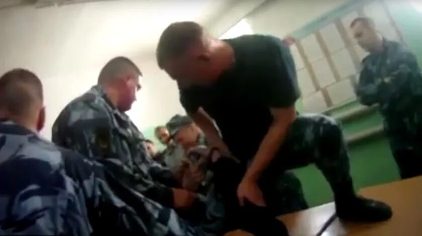 Отб 1 пытки. Пытки в ярославской колонии ик 1. избиение осужденных в колонии.