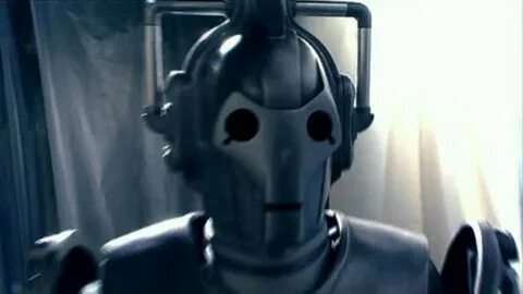 Merge monster vs cyberman
