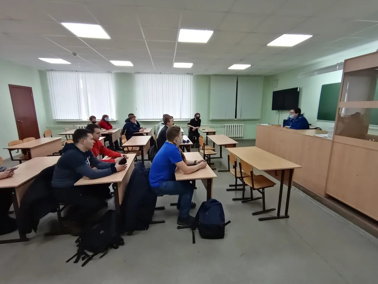 Формы организации образовательного процесса. Формы лекций в вузе. Урок техникум. Структура работы. Учебный процесс колледжа.