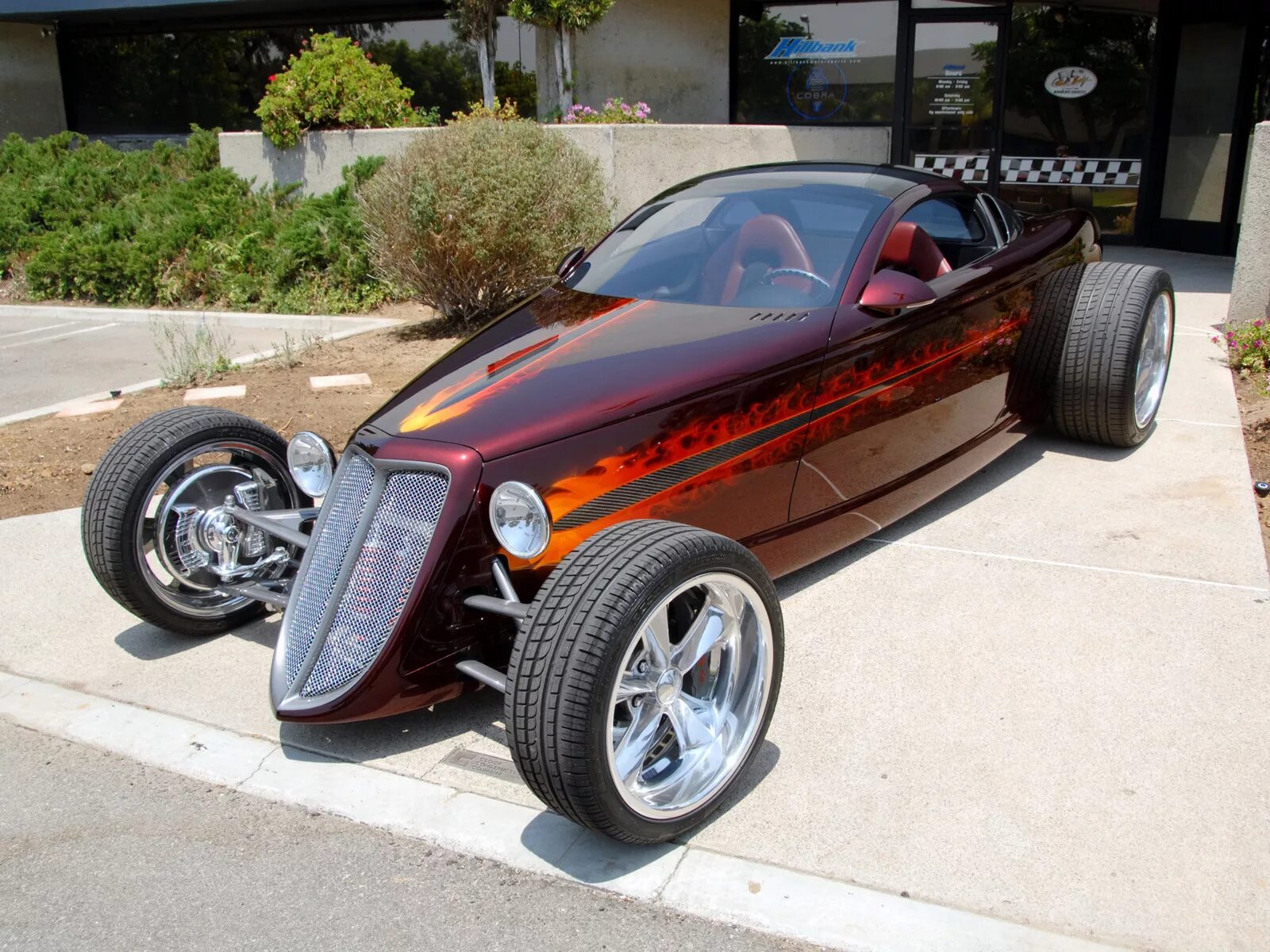 Нестандартные авто. Plymouth Prowler Chip Foose. Foose Coupe. Необычные автомобили. Нестандартные автомобили.