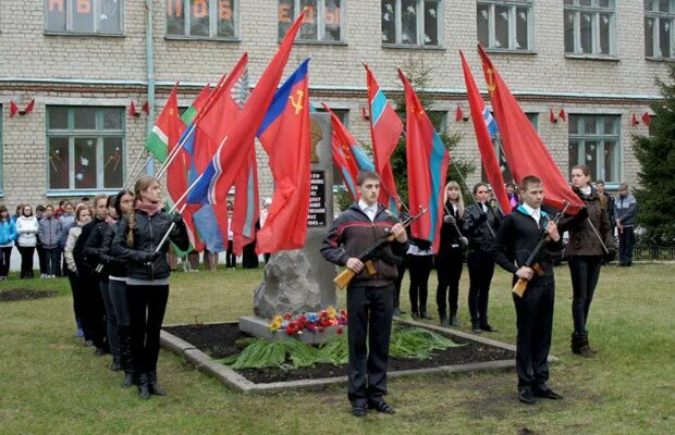 Школа 16 каменск уральский. Сайт средней школы 16 Каменск-Уральский. Школа номер 16 Каменск Уральский. Школа 30 Каменск-Уральский.