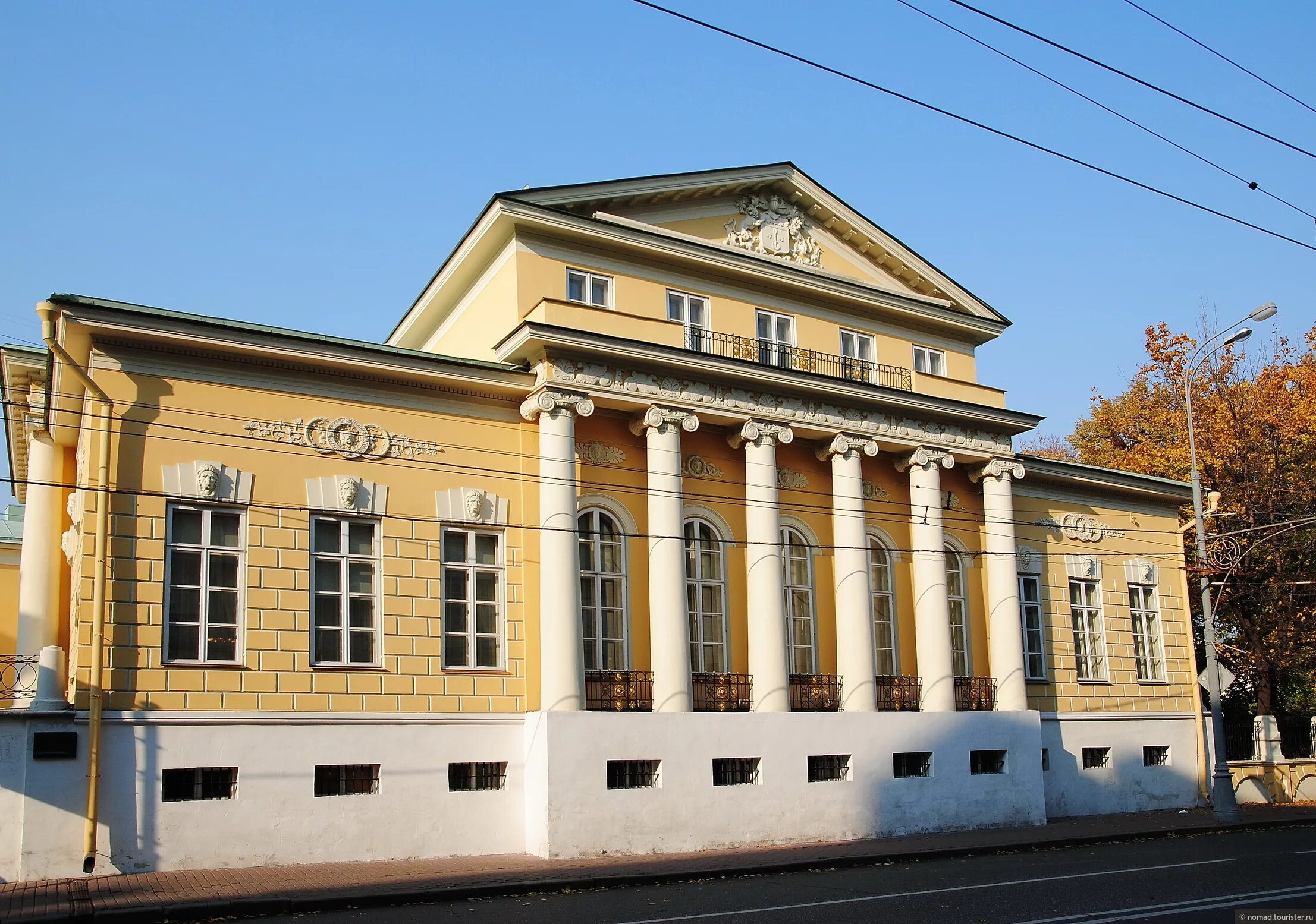 Ул городская усадьба. Городская усадьба Хрущевых-Селезневых. Особняк Хрущевых-Селезневых на Пречистенке. Москва улица Пречистенка 12/2 государственный музей а с Пушкина. А.Г. Григорьев: усадьба Хрущевых-Селезневых в Москве..