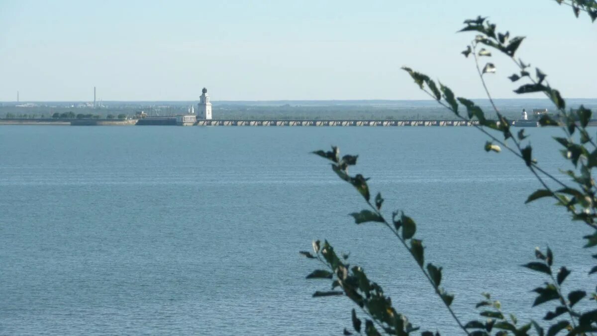 Цимлянск 2021. Цимлянск апрель. Цимлянск апрель. Цимлянское водохранилище октябрьский район. Цимлянск пляж.