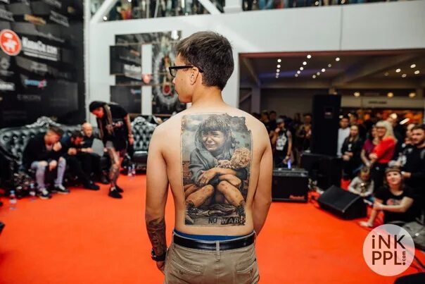 Тату москва. Тату москва. Тату москоу. Кремль тату олд скул. Тату торпедо москва.