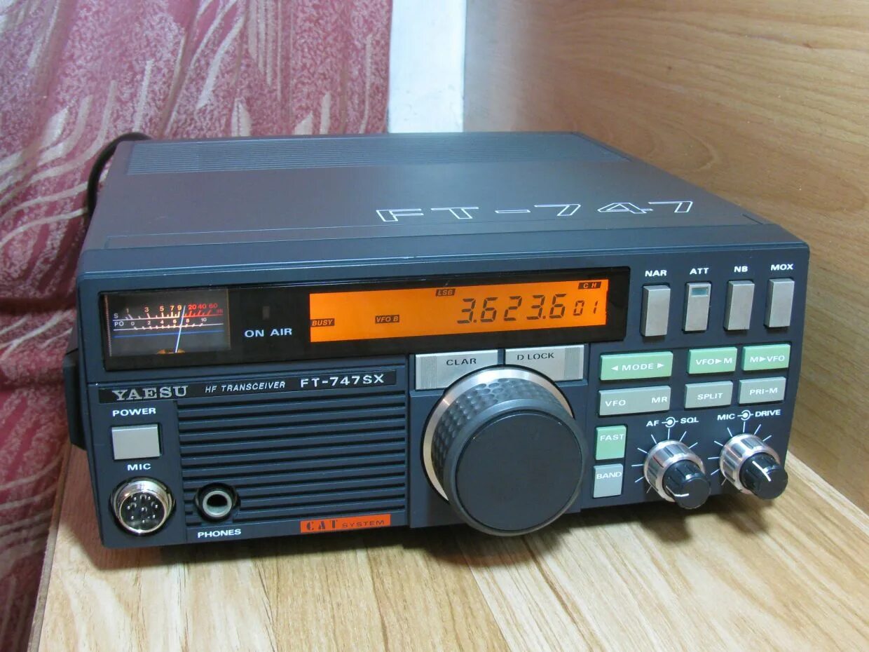 Куплю б трансиверы. Кв трансивер Yaesu ft-3000 DX. Ft 990 трансивер. Кв трансивер Yaesu ft98. TS 830 трансивер.