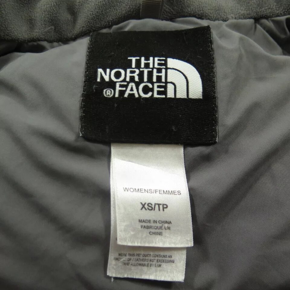 Оригинальный the north face 700. Бирки the north face 700. бирки на куртке the north face 700. бирка tnf 700 оригинальная. бирки the north face 700 винтаж.