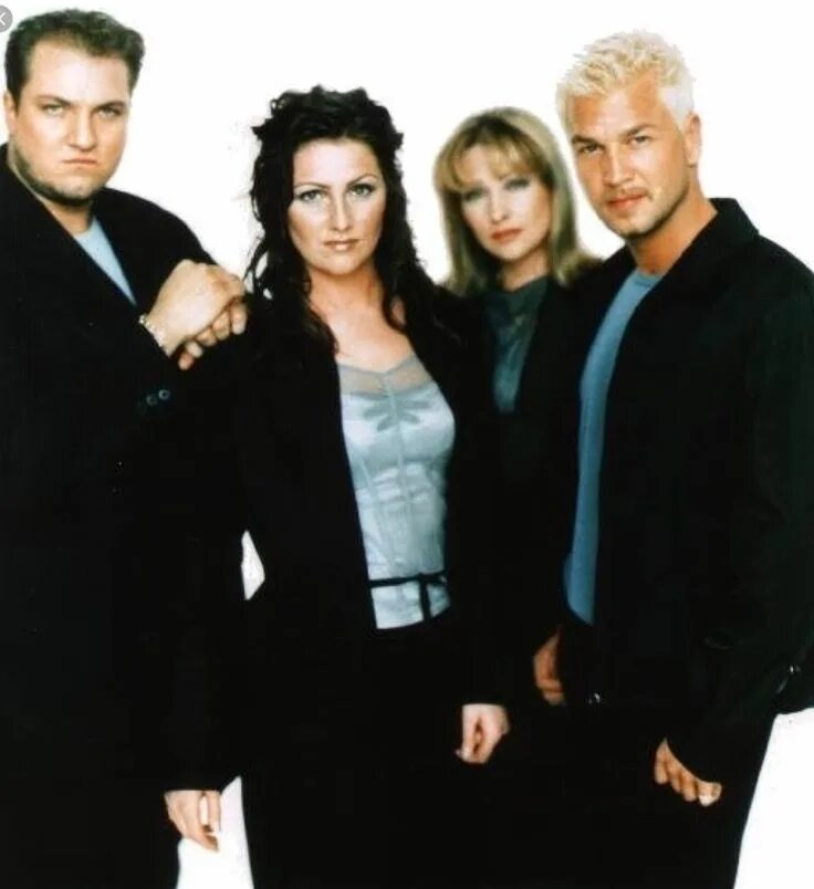 Группа Ace of Base сейчас. Группа Ace of Base 2020. Ace of Base 2021. Солистки группы Ace of Base сейчас. Асе оф бейс лучшее