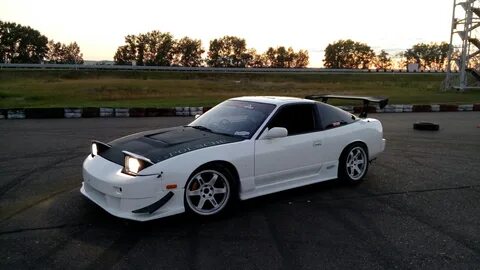 Nissan 18