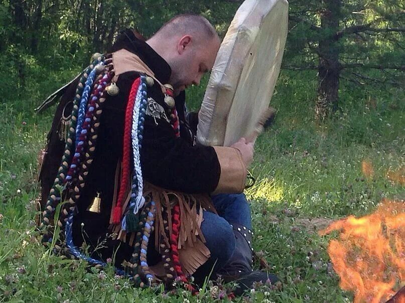 Почему в концерте не участвовал шаман. Качуров шаман. Шаман фото.