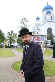 Полностью посвящена