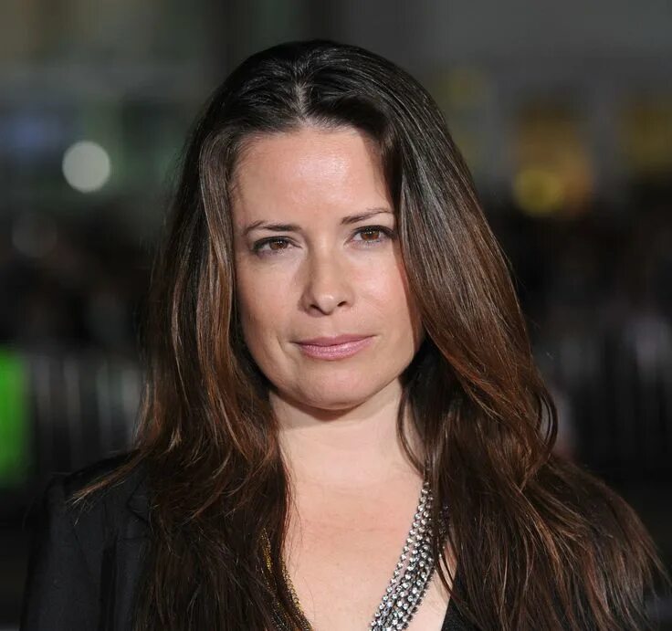 Marie combs. Marie combs. Зачарованные пайпер. Marie combs. Marie combs.