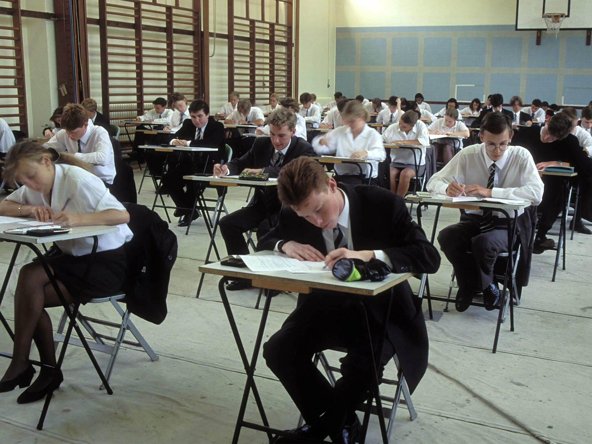 Школа грамматики. GCSE экзамен. Экзамен в Англии GCSE. Грамматические школы в Великобритании. : Средняя школа — GCSE.