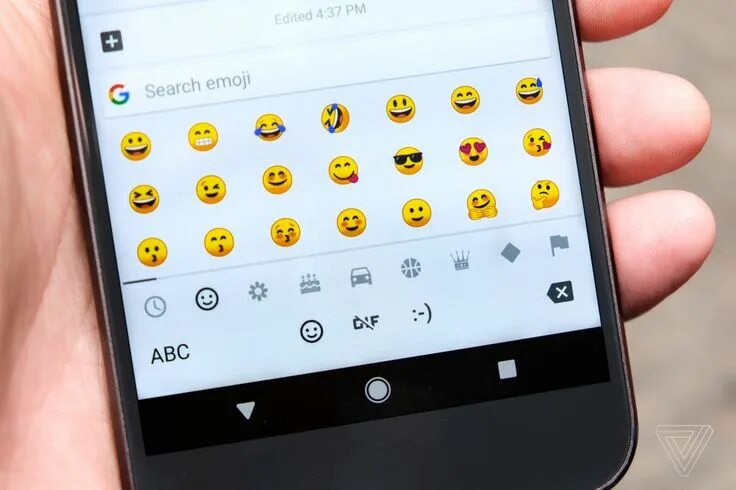 Как закрыть фото смайликом на телефоне Смартфоны Galaxy S7 получили много новых Emoji в фирменном стиле Samsung
