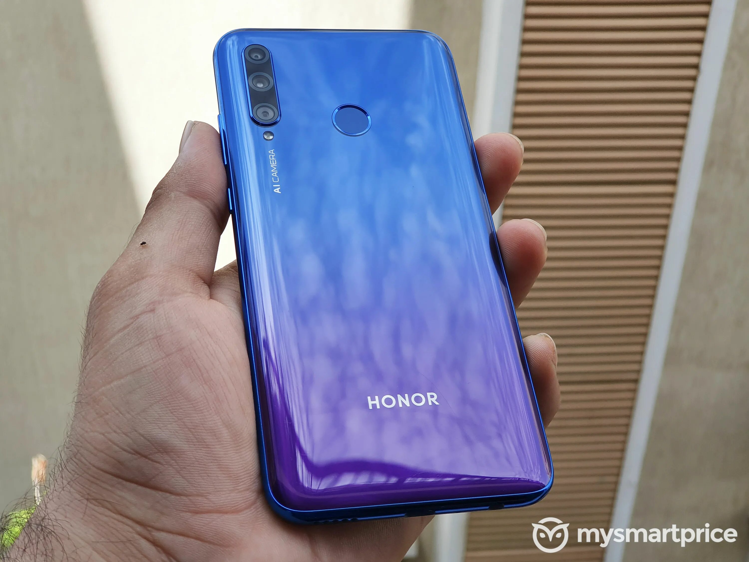 Honor 20 honor 10. Хонор 20i. Honor 10i 20i. Honor 20. Хонор 20 ай.