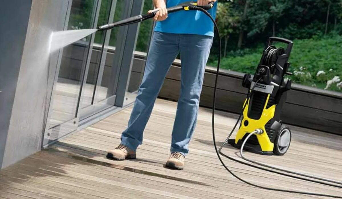 Как правильно выбрать мойку высокого. Karcher k 7 Compact. Аппарат высокого давления k 7 Power. Мойка высокого давления Керхер. Karcher Pressure Washer.