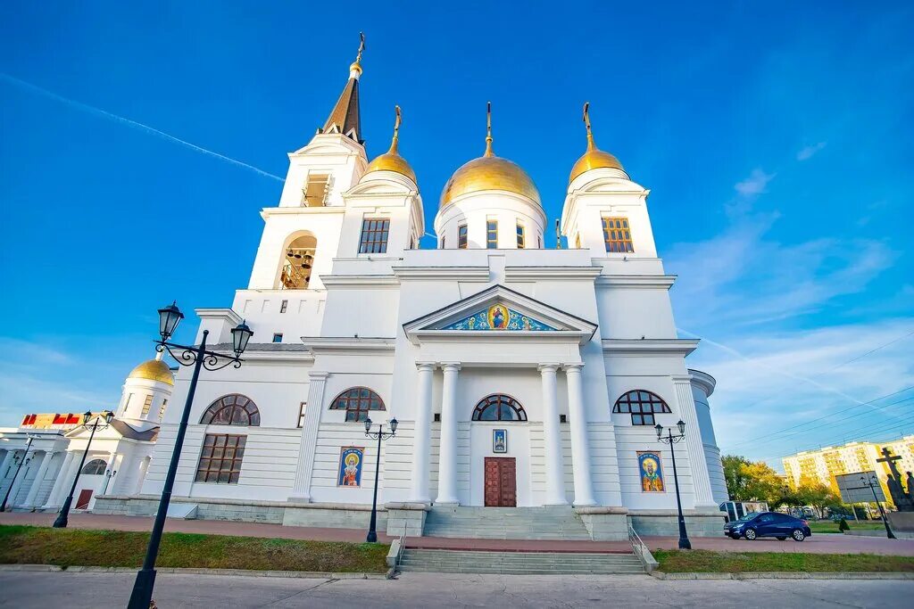 собор кирилла и мефодия в самаре ворота. кирилл и мефодий храм в самаре. собор кирилла и мефодия самара. самара. кирилло-мефодиевский собор самара.