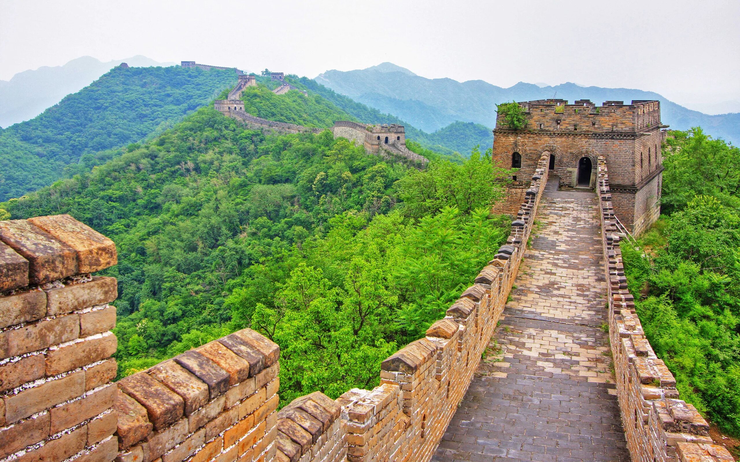 Стена в древности. Китай Великая китайская стена. Китайская стена город Цзяюйгуань. Великая китайская стена в древнем Китае. Цивилизация древнего Китая китайская стена.