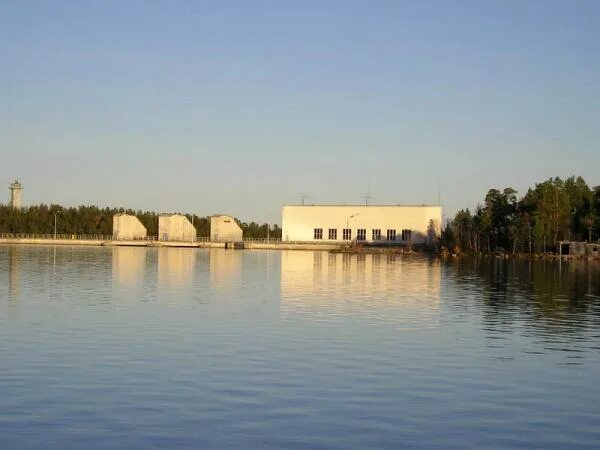 Саяно шушенская плотина. Красноярская гэс красноярск. Дамба саяно-шушенской гэс. Гэс 6 2. Гидроэлектростанция волхов.