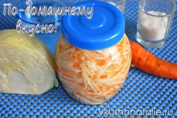 Рецепт квашеной капусты с хреном на зиму. Капуста квашеная с хреном. квашение капусты с хреном на зиму. капуста квашеная с хреном в ведре. хранение квашеной капусты.