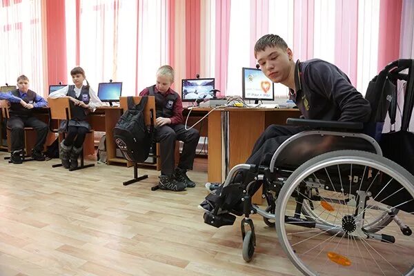 Общество инвалидов. Инвалиды колясочники Тольятти. Инвалиды группы г. Инвалиды колясочники Дзержинск. Инвалид группа украина