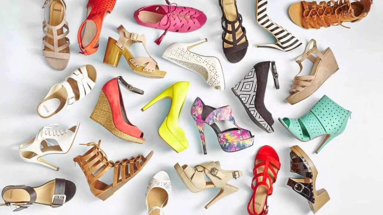 К чему снятся много обуви сне. Женская обувь. Про обувь. Летняя коллекция обуви. Весенне-летняя коллекция обуви.
