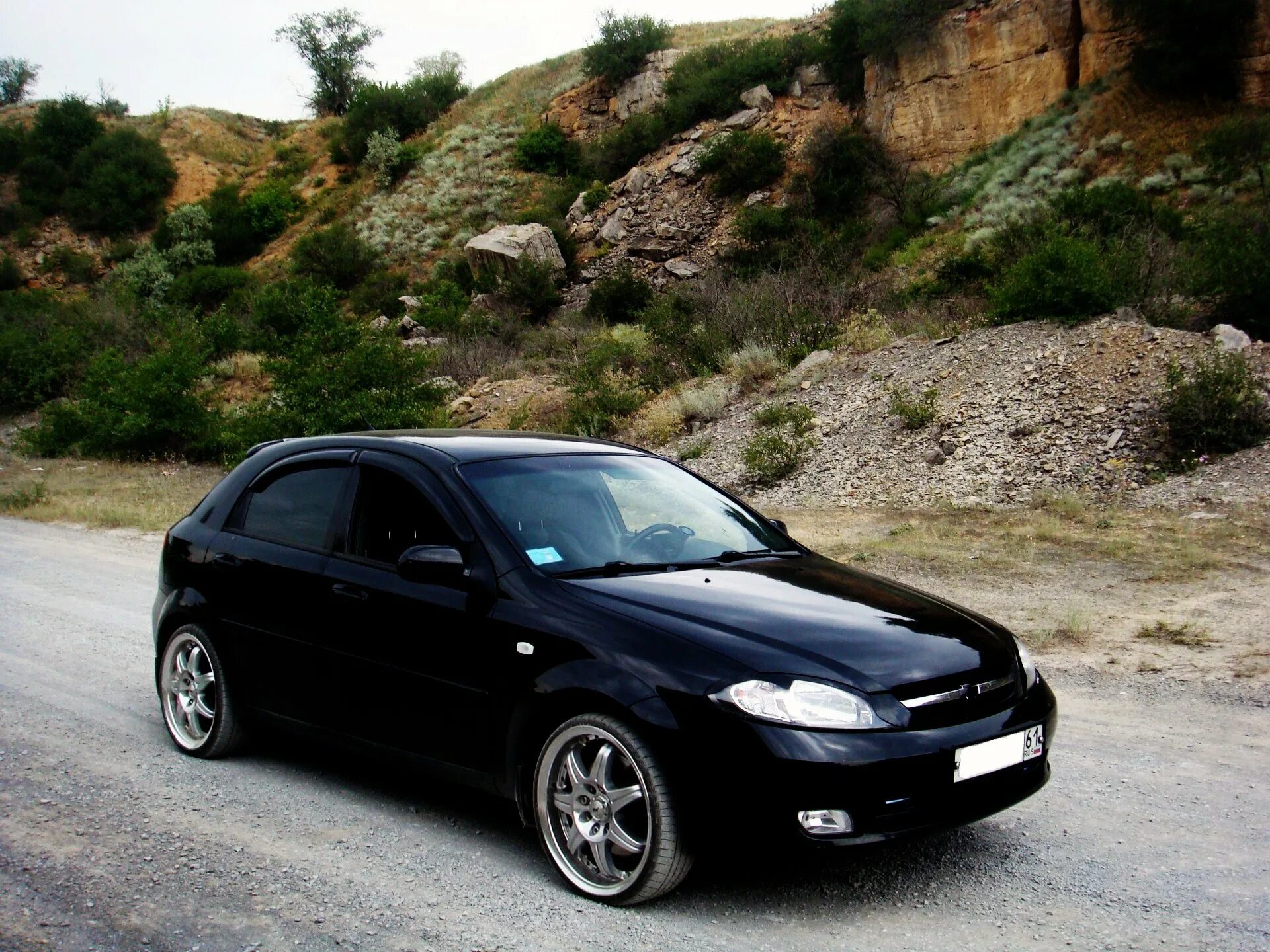 Тюнинг лачетти хэтчбек. Шевроле лачетти хэтчбек черный. chevrolet lacetti sport хэтчбек. шевроле лачетти хэтчбек черный цвет. chevrolet lacetti black tuning hatchback.