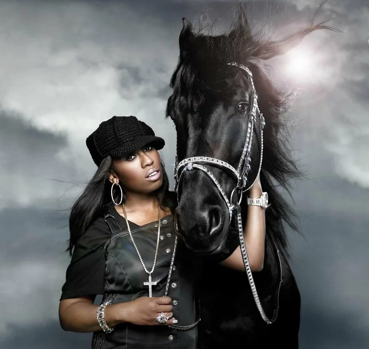 Missy Elliott. Мисси Эллиот адидас. Missy Elliott respect me. Фотосессия с лошадью в шляпе.