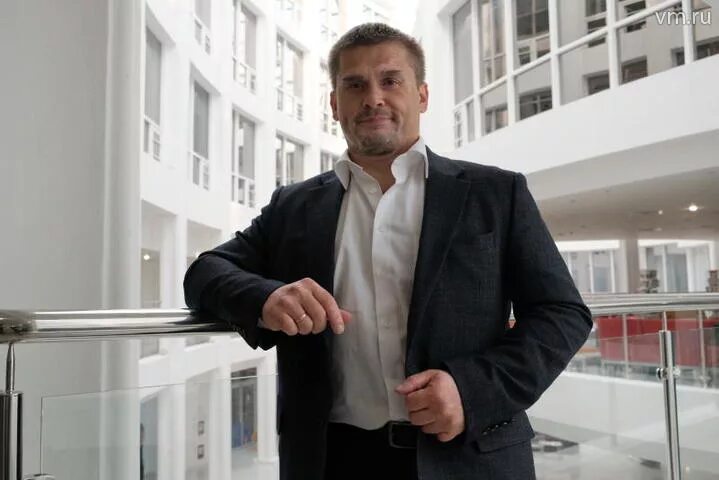 Бизнесмены москвы. Олег иванов бизнесмен. Роженин максим викторович бизнесмен. Бищнес портрет москов сити. Удодов александр евгеньевич.