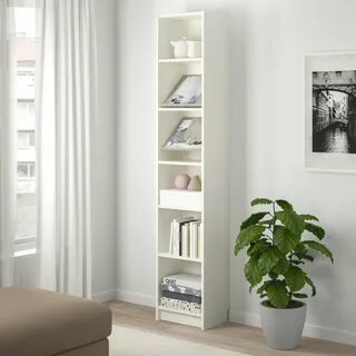 Узкий книжный