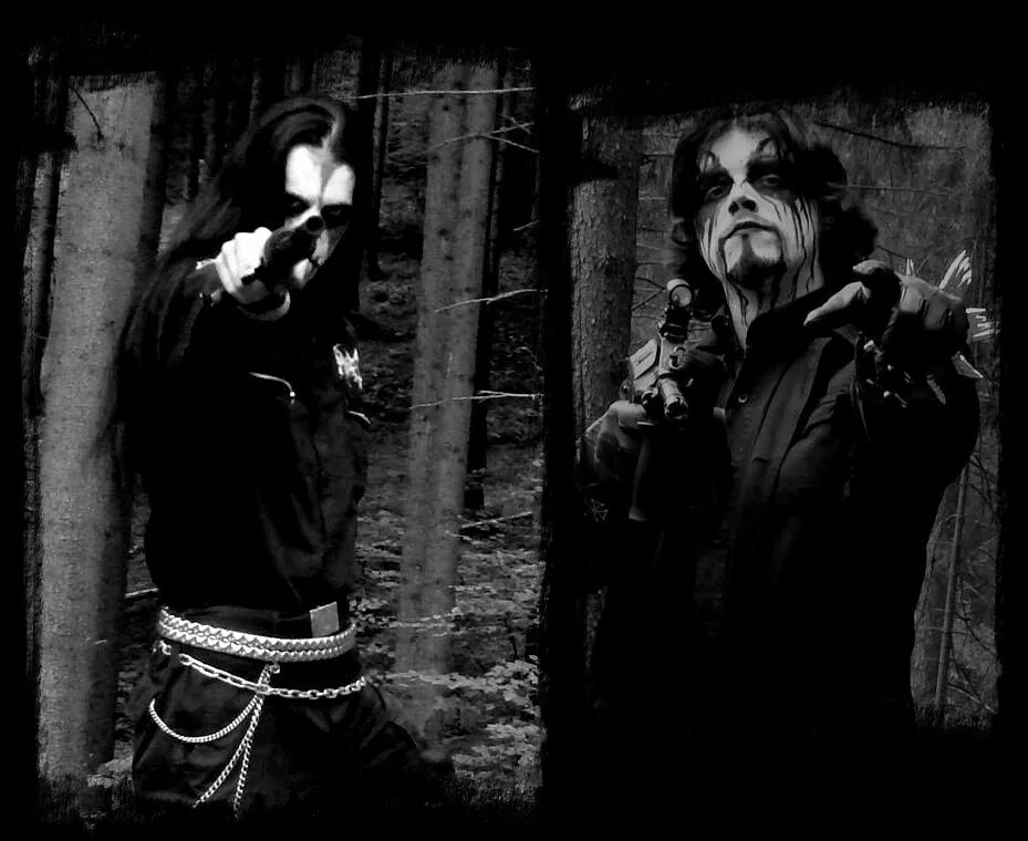 Freezing moon. Mayhem freezing moon текст. Freezing moon. Mayhem freezing moon обложка. фризинг мун.