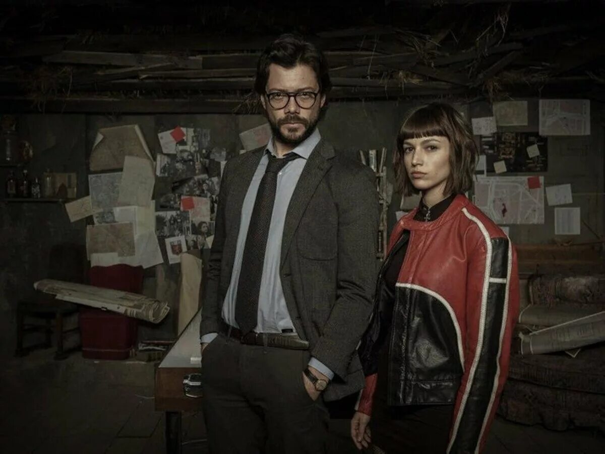 Бумажный дом на русском языке. La casa de papel сериал. бумажный дом сериал испания. бумажный дом сериал токио. бумажный дом сериал токио и профессор.