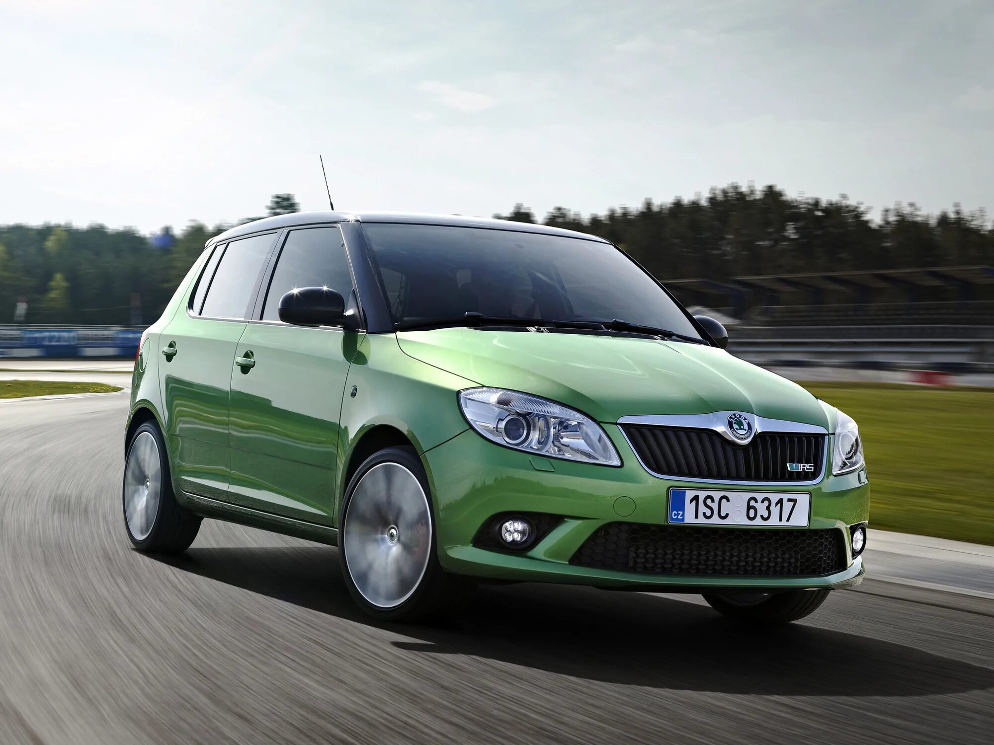 Купить шкоду фабию москва. Skoda Fabia 5j. Skoda Fabia RS 2010. Шкода Фабия РС 2010. Шкода Фабия РС 2020.