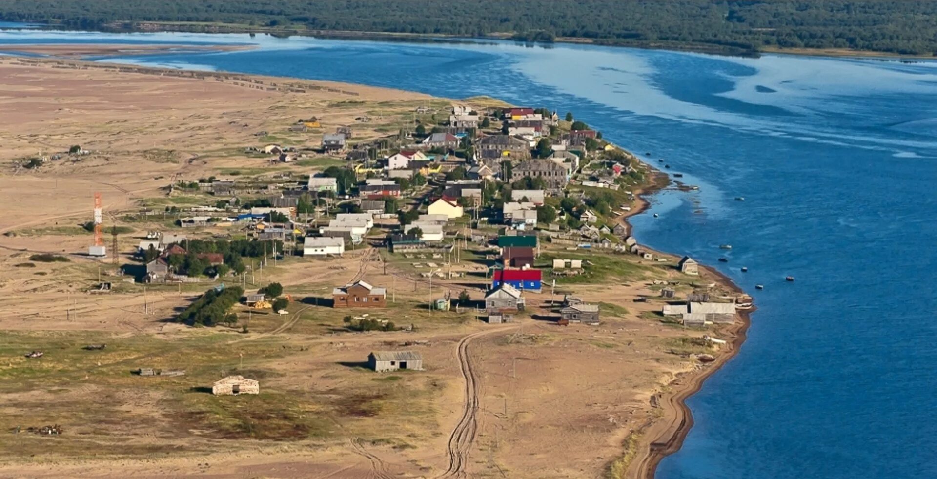 Деревня кузомень мурманская. Деревня кузомень мурманская область. Варзуга кузомень. Терский берег кузомень. Деревня кузомень мурманская область.