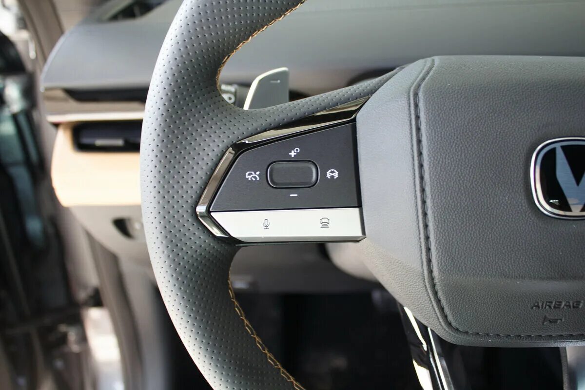 Changan liftback. Changan uni v подогрев. Changan uni v подогрев. Changan uni-v 2022 салон. Changan uni v подогрев.