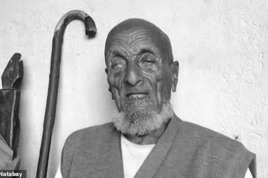 Человек проживший 900 лет. Натабай тинсиев. Самый старый человек в мире. Самый старый человек вимири.