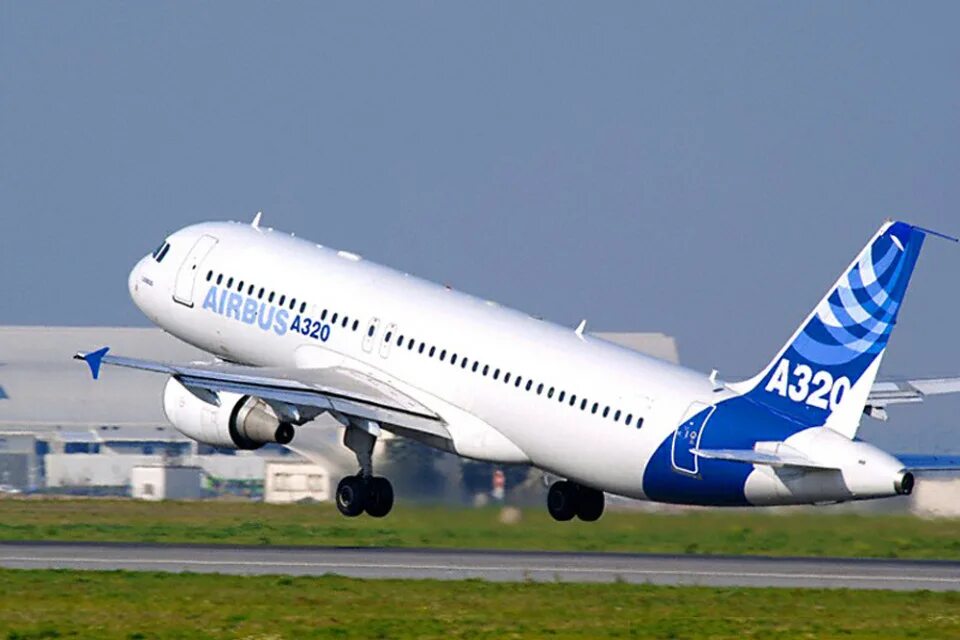 Airbus a320. Аэробус а320. F320. Аэробус а320 двухэтажный. Эрбас групп.