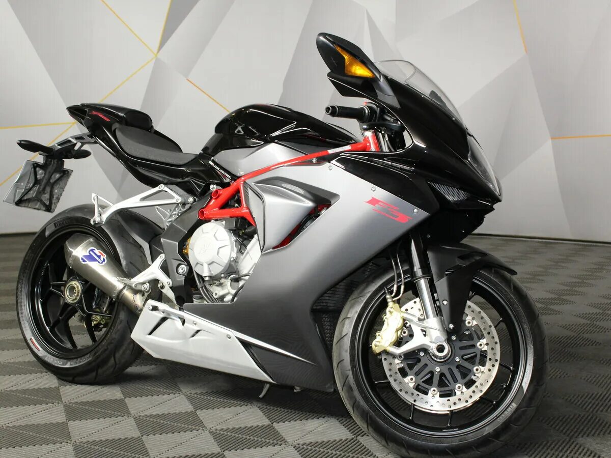 Байка 2012. Mv agusta f3 675. mv agusta f3 675 2013. mv agusta f3 675 2012. mw agusta f3.