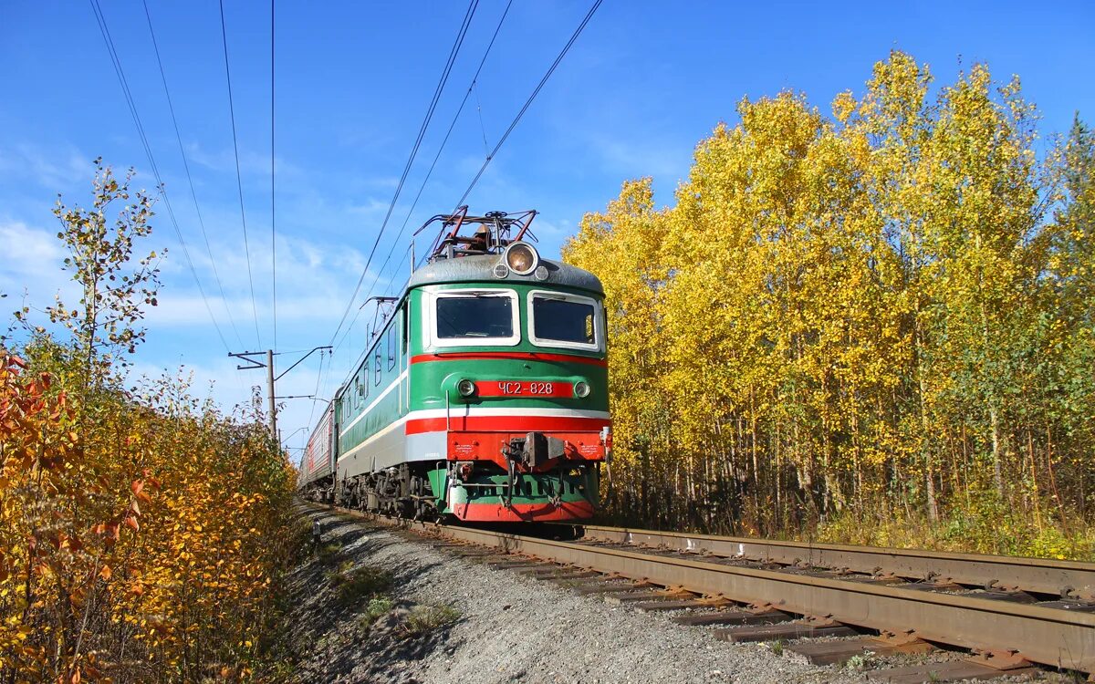 электропоезд эт2эм 002 вуокса. 24 жд. ж. 24 жд. вл85 красноярская жд.