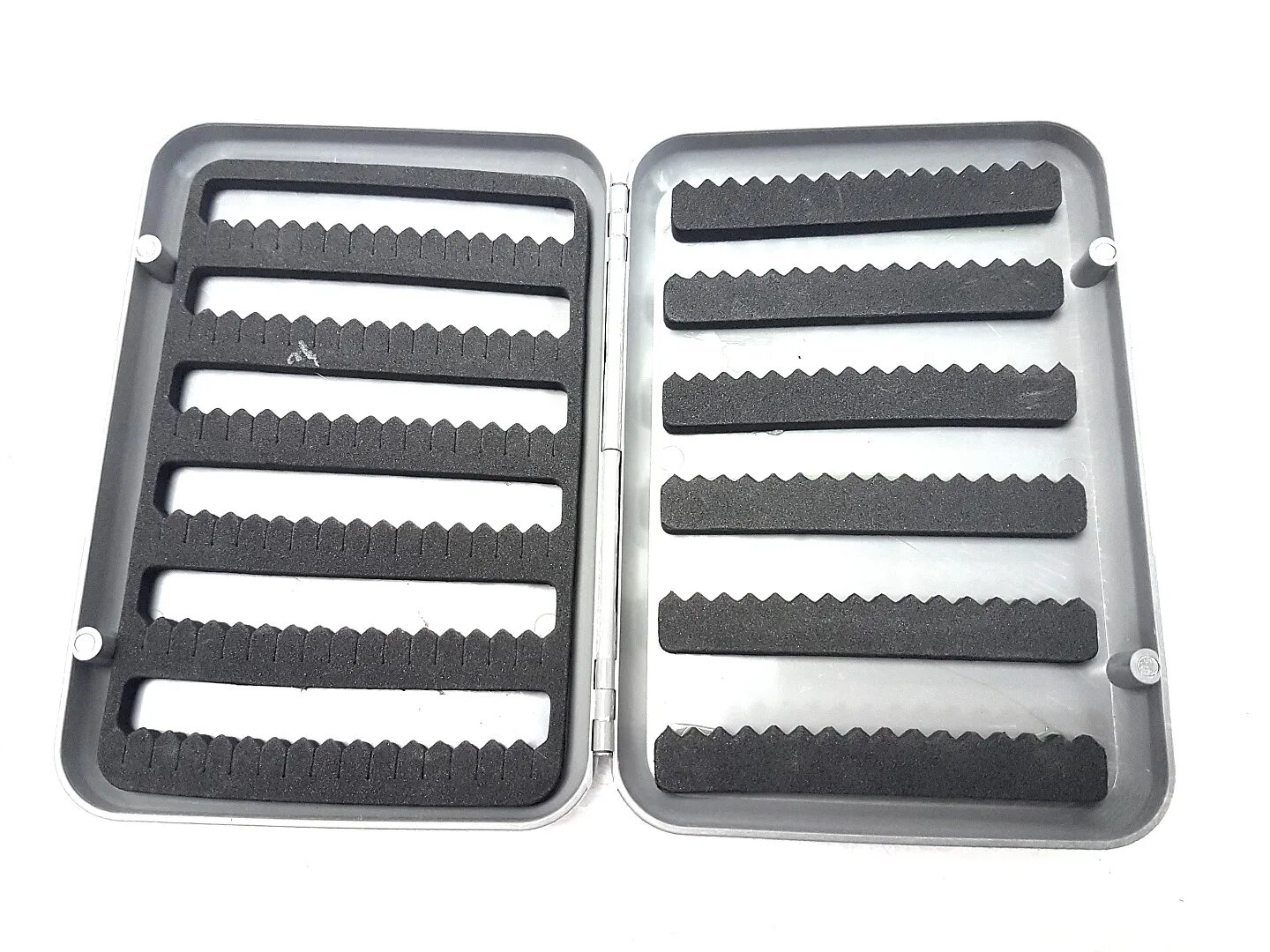 бокс для мормышек. кейс для мормышек. коробочка для мормышек. коробочка для мормышек. органайзер rapala jig box m.