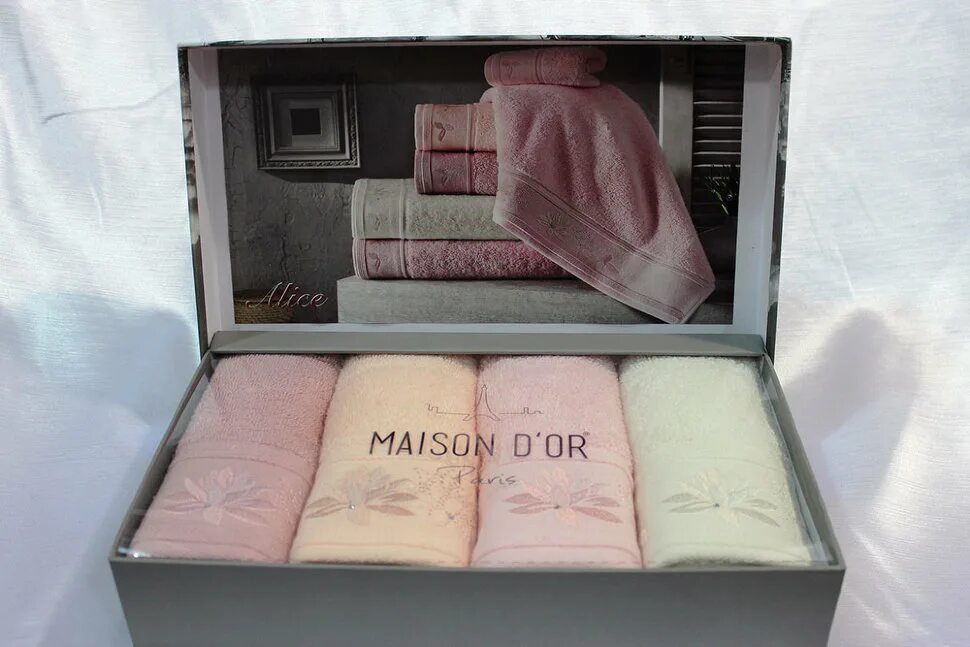 Maison полотенца. Турецкий текстиль Мейсон дор. Набор полотенец Мейсон диор. Полотенца майсендиор набор. Салфетки Мейсон диор.
