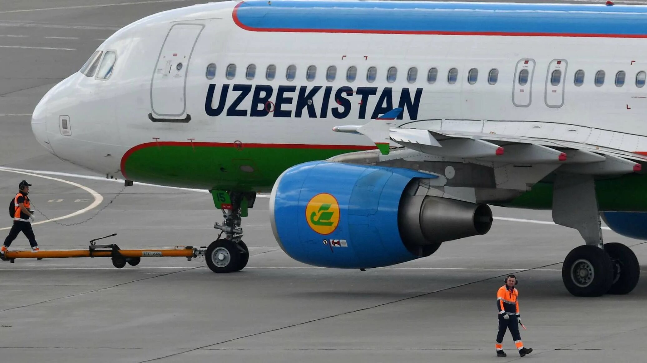 Hy9614 uzbekistan airways вунукова ташкент foto. Рейс hy 603. Узбекистан хаво йуллари. Самолеты хаво йуллари. Узбекистон хаво йуллари боинг 767-300.