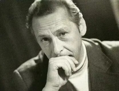 Режиссер мхата