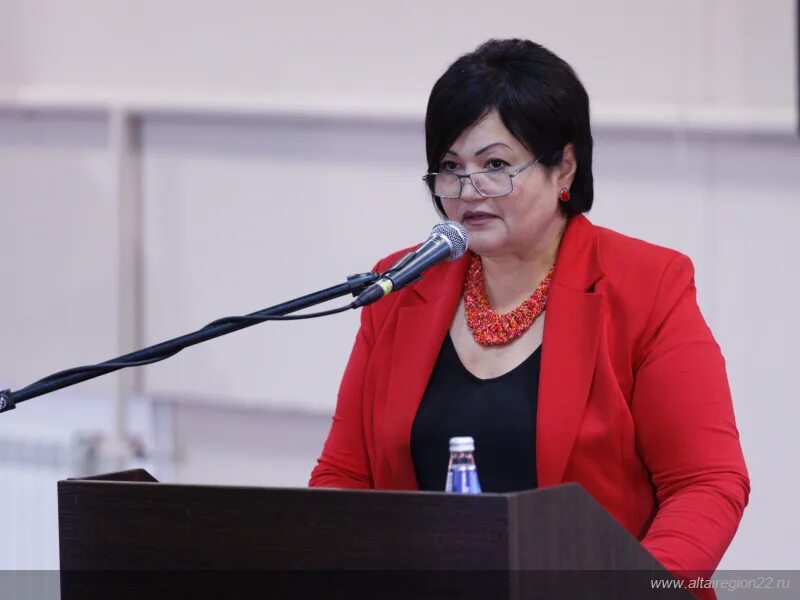 Сайт минобрнауки алтайского. Министр образования Алтайского края 2022.